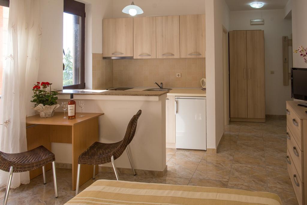 Apartments Lumiere Rafajlovići Extérieur photo