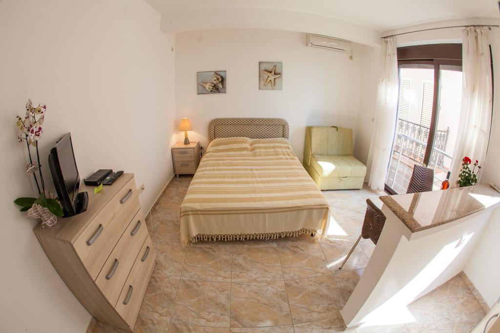 Apartments Lumiere Rafajlovići Extérieur photo